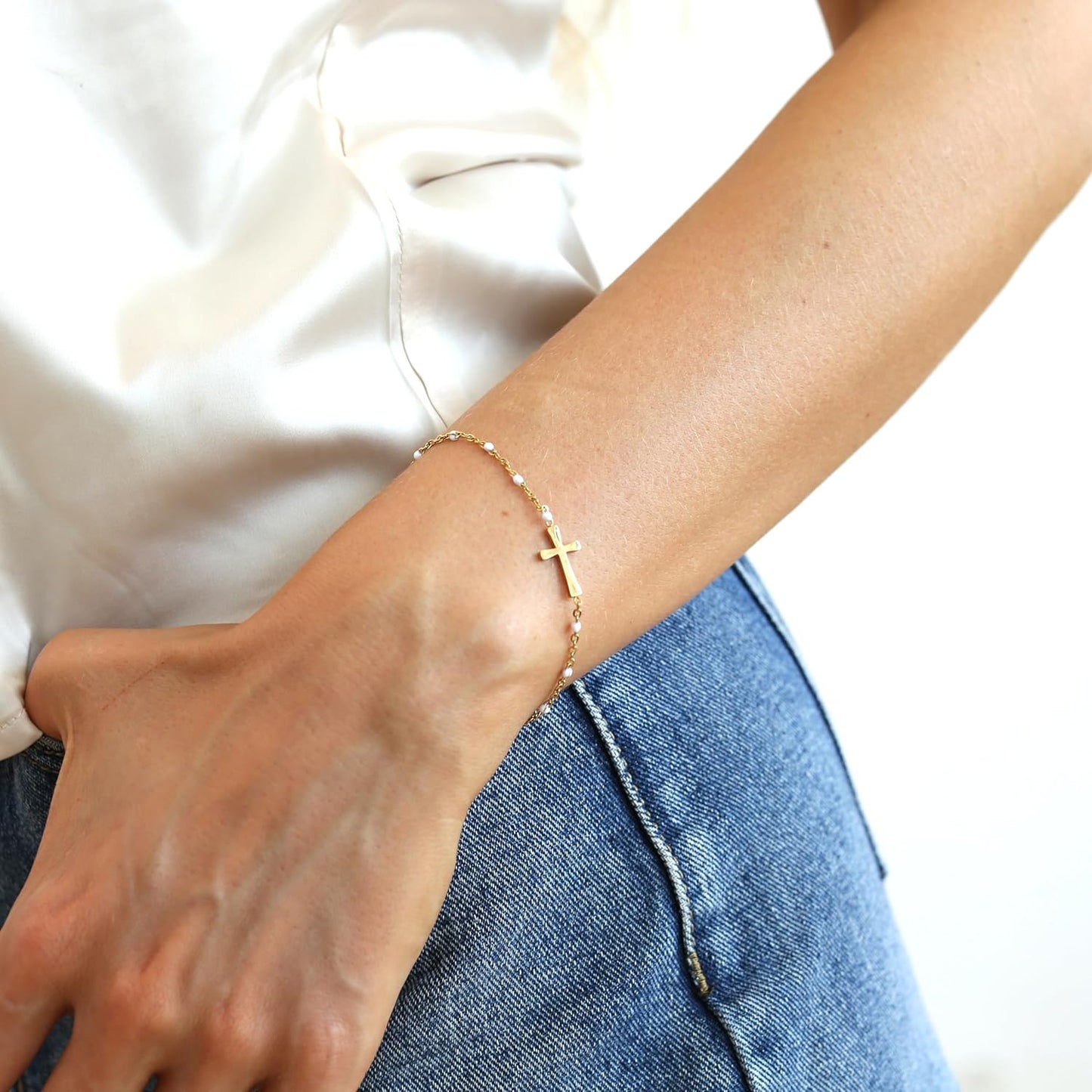18K Gold Plated Cross Bracelet for Women Dainty Gold Bead Cross Bracelet Adjustable Simple Link Chain Bracelets Faith Confirmation Jewelry Gifts