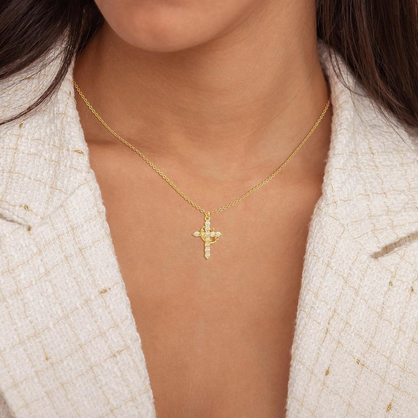 Crown Cross Necklace for Women 14K Gold Plated Crown Cross Pendant Necklace Simple Diamond Gold Necklaces Faith Cross Jewelry First Communion Necklace