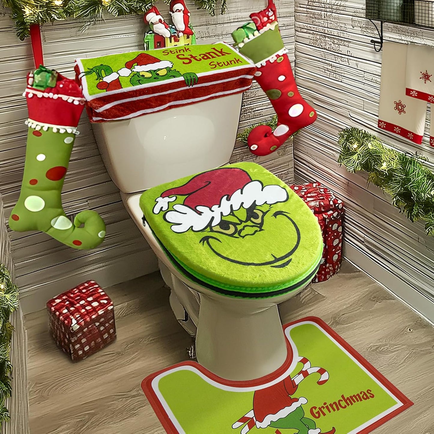 Christmas Decor Toilet Seat Cover and Rug for Indoor Home Bathroom Set of 4 (Red - Green)