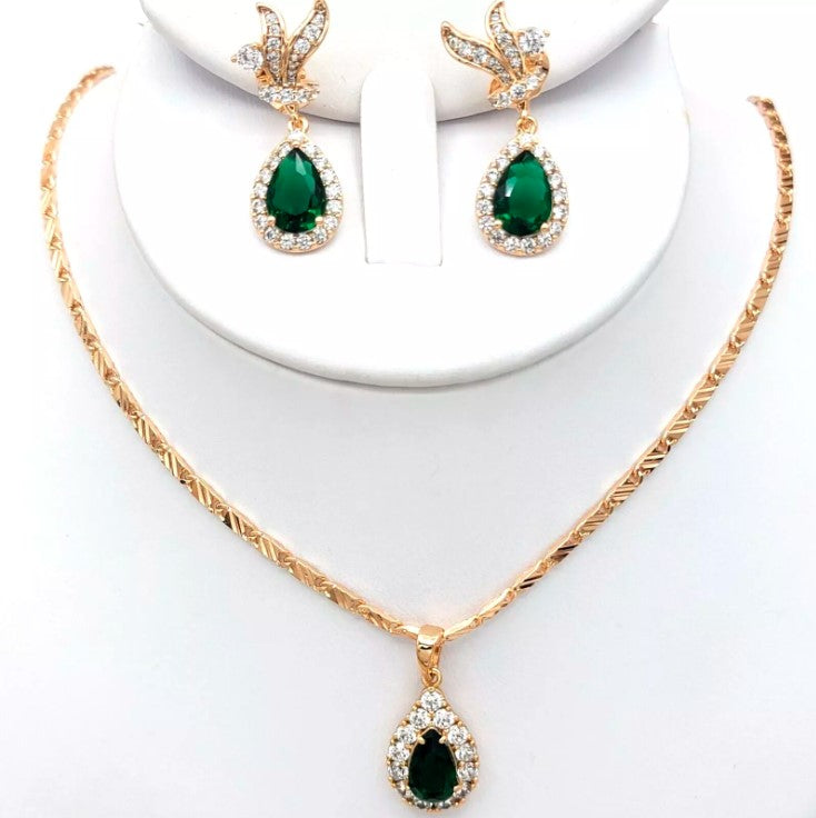 18K Gold Plated Green Drop Crystal Set Pendant Chain Earrings. Elegant