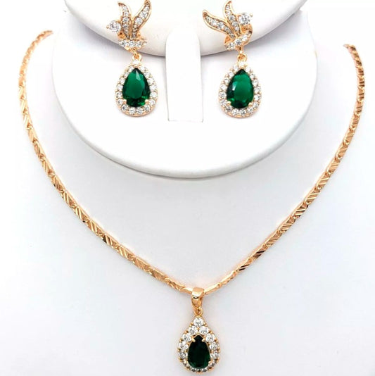 18K Gold Plated Green Drop Crystal Set Pendant Chain Earrings. Elegant